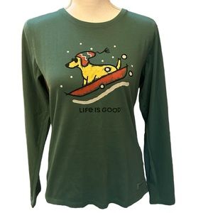 Life Is Good crusher tee, green, size small, cotton winter fun with dog tshirt
